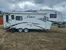 2006 Keystone 276EFS 27 Ft T/A Fifth Wheel Trailer Cougar - Photo 5