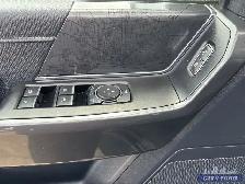 2022 Ford F-150 XLT 4x4 SuperCrew 6.5' Box - Photo 12