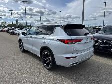 2024 Mitsubishi OUTLANDER - Photo 4