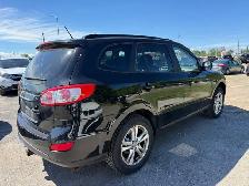 2012 HYUNDAI SANTA FE GLS | NO ACCIDENTS | MINT CONDITION - Photo 3