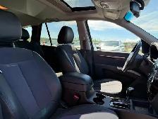 2012 HYUNDAI SANTA FE GLS | NO ACCIDENTS | MINT CONDITION - Photo 4