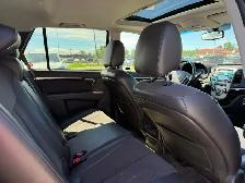 2012 HYUNDAI SANTA FE GLS | NO ACCIDENTS | MINT CONDITION - Photo 6