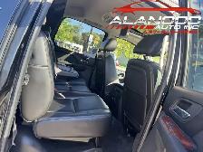 2010 Chevrolet Avalanche 4WD Crew Cab LTZ (CERTIFIED) - Photo 11