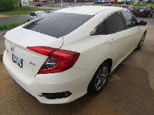 2018 Honda Civic LX - Photo 5