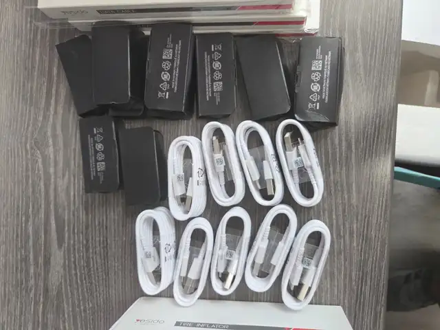 Yesido Charging Cables - C2C and USB