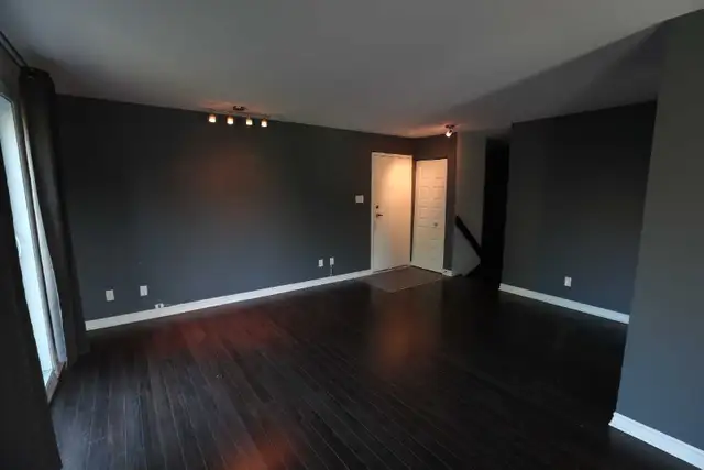 condo sur 2 étages à Brossard