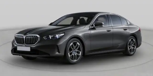 2027 BMW 5 Series 550e xDrive | Premium Amélioré | M Sport