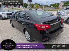 2019 Nissan Sentra SV - Photo 5