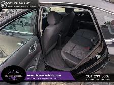 2019 Nissan Sentra SV - Photo 7