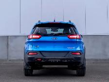 2017 Jeep Cherokee Trailhawk - Cold Weather PKG I Comfort PKG - Photo 8
