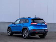 2017 Jeep Cherokee Trailhawk - Cold Weather PKG I Comfort PKG - Photo 9