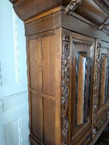 Antique Linen Cabinet - Photo 2