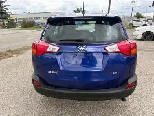 2015 Toyota RAV4 4dr LE - Photo 4