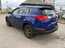 2015 Toyota RAV4 4dr LE - Photo 5