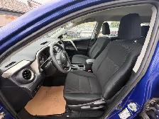 2015 Toyota RAV4 4dr LE - Photo 9