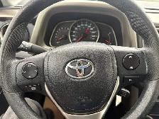 2015 Toyota RAV4 4dr LE - Photo 12