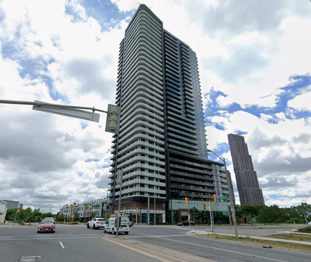 Master bedroom for rent - Vaughan -  Hwy7 GO - VMC TTC Stn