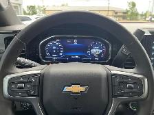 2024 Chevrolet Silverado 2500HD LT 4WD DIESEL/ ACCIDENT-FREE/ TO - Photo 9
