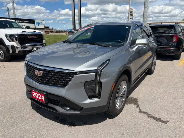 2024 Cadillac XT4 Premium Luxury