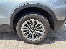 2024 Cadillac XT4 Premium Luxury - Photo 9