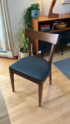 Mid century. TECK TEAK ou NOYER. Ensemble salle à manger. Table. - Photo 2