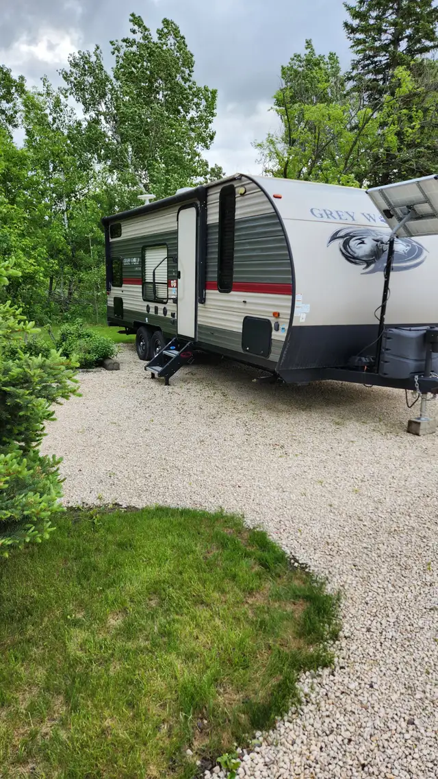 Grey Wolf travel trailer camper for sale