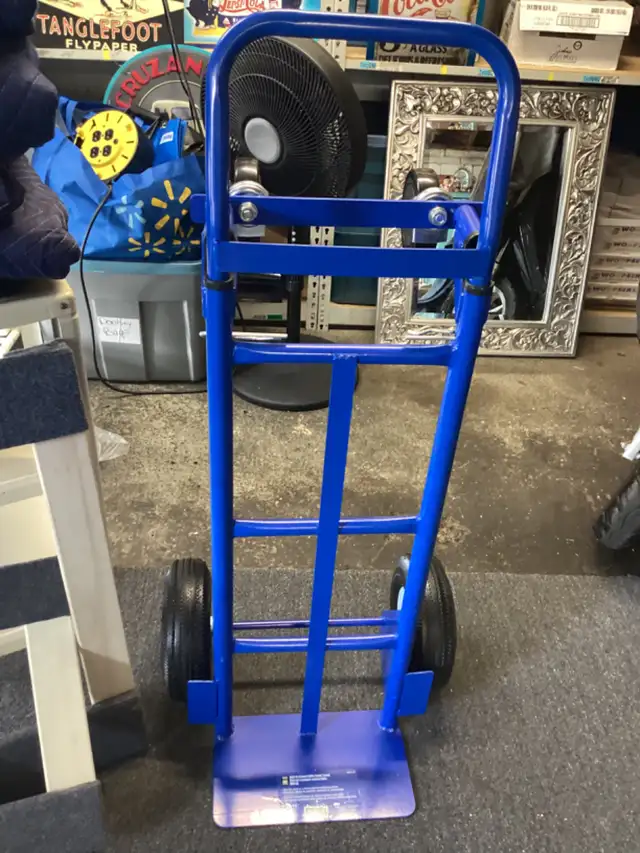 MOVING EQUIPMENT DOLLY,STRAPS,BLANKETS,ETC.$200 OBO 289-775-2457