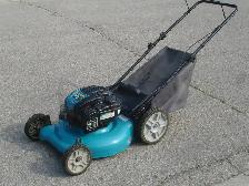 RARLY USED 21' YARDWORKS EX SERIES 6.75HP LAWNMOWER  REAR BAG!