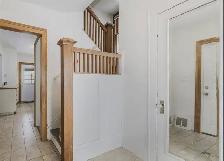 7Bed 3Bath McMaster Student Housing – Rooms Available (Westdale)