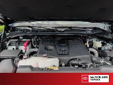 2026 Toyota Tundra SR SR5, ONE OWNER, NO ACCIDENTS, TOYOTA CE... - Photo 10
