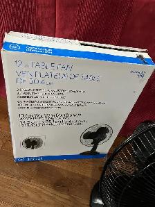 2-inch 3-Speeds Oscillating Table Fan in Black - Photo 3