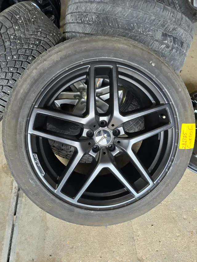 Wheel repair facility