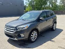 2017 FORD ESCAPE TITANIUM AWD CLEAN TITLE