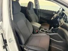 2020 Hyundai TUCSON Ltd / Prefered / AWD / Low Mb. Kms / x-Clean - Photo 6