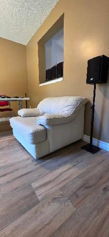 LEATHER DAMAR CHAIR - Photo 3