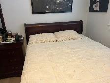 solid cherrywood queen size bedroom set