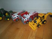 Lot de tracteur camion de pompier - Photo 3
