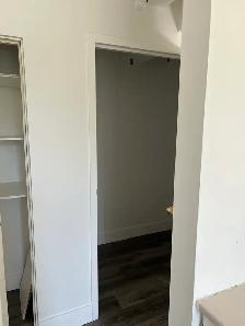 bright and spacious condo - Photo 3