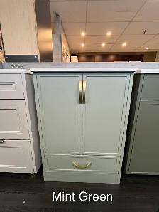 Evolution 2 – Custom Vanity Cabinet Collection- Mississauga - Photo 2