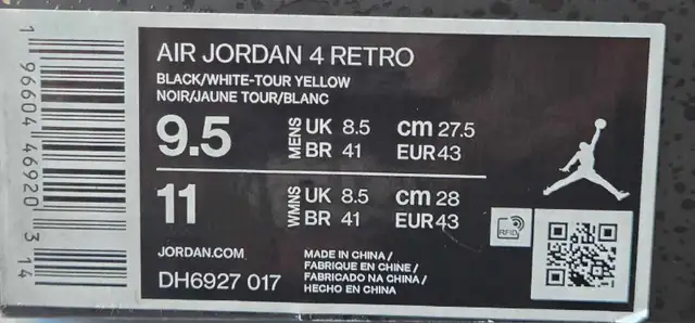 sz 9.5 Air Jordan 4 Retro Thunder w/box