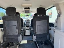 2016 Dodge Grand Caravan SXT-WHEELCHAIR ACCESSIBLE VAN-DVD-CAMER - Photo 5