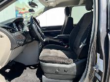 2016 Dodge Grand Caravan SXT-WHEELCHAIR ACCESSIBLE VAN-DVD-CAMER - Photo 15