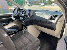 2016 Dodge Grand Caravan SXT-WHEELCHAIR ACCESSIBLE VAN-DVD-CAMER - Photo 20