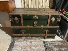 two okd chest - Photo 4