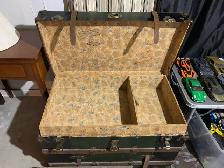 two okd chest - Photo 5