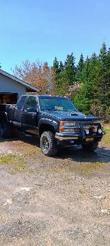 1996 Chevy Cheyenne 4x4 - Photo 3
