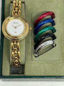 Gucci interchangeable bezel watch