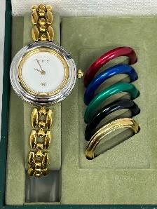 Gucci interchangeable bezel watch - Photo 3