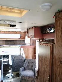 1986 GMC Camper - Photo 5