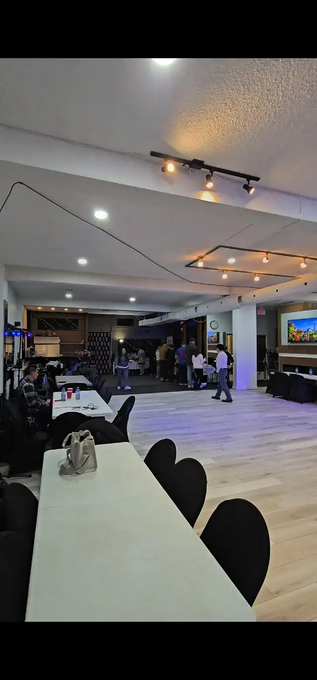 EVENT SPACE PARTY VENUE BATHURST AND WILSON AREA 647-761-0675